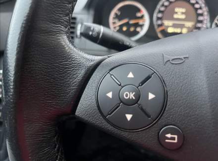 Mercedes-Benz - C-class