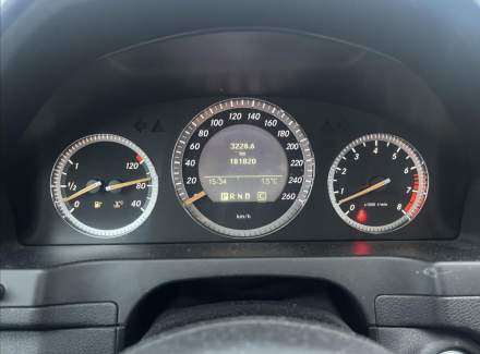 Mercedes-Benz - C-class