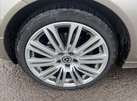 Mercedes-Benz - C-class