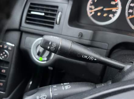 Mercedes-Benz - C-class