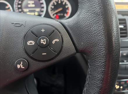 Mercedes-Benz - C-class