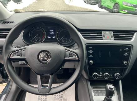 Škoda - Octavia