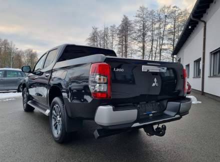 Mitsubishi - L 200