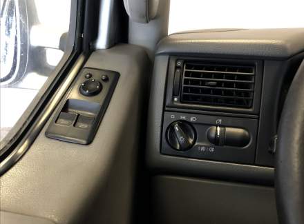 Volkswagen - Caravelle