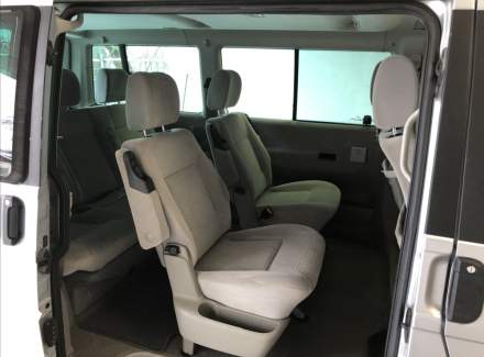 Volkswagen - Caravelle