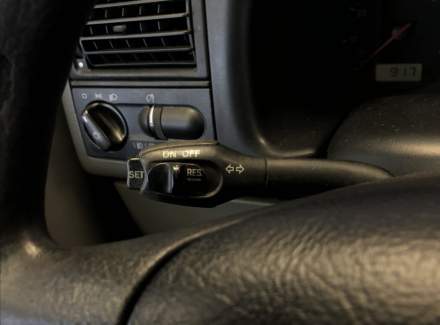 Volkswagen - Caravelle