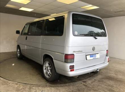 Volkswagen - Caravelle