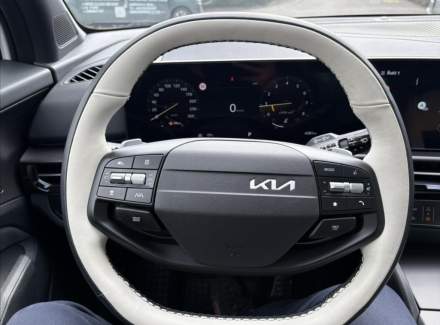 Kia - Avella
