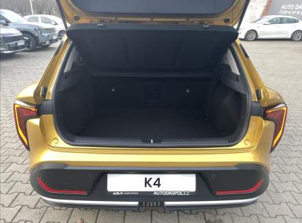 Kia - K4