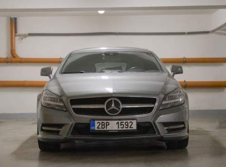 Mercedes-Benz - CLS