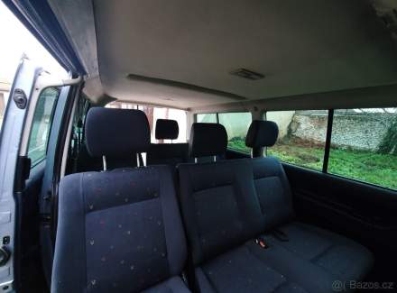 Volkswagen - Caravelle