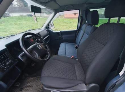 Volkswagen - Caravelle