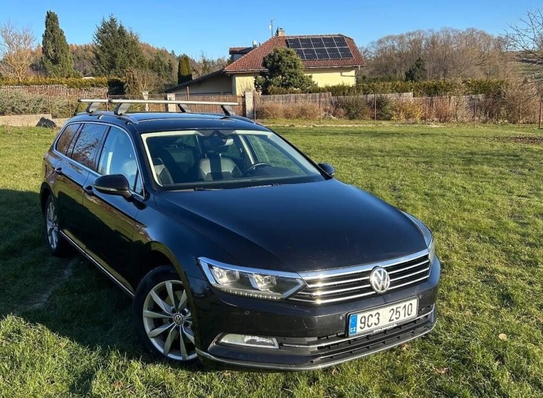 Volkswagen - Passat