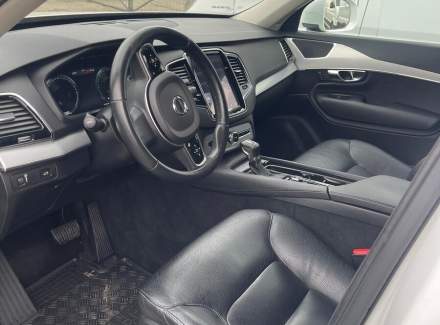 Volvo - XC90