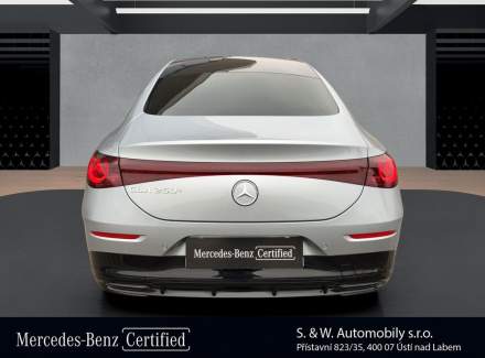 Mercedes-Benz - CLA