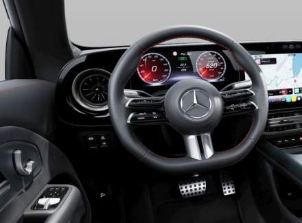 Mercedes-Benz - CLA