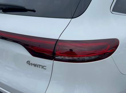 Mercedes-Benz - EQC