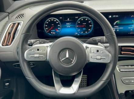 Mercedes-Benz - EQC