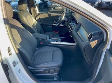 Mercedes-Benz - B-class