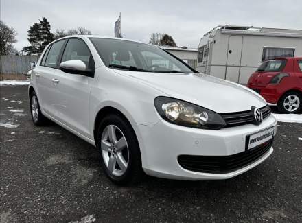 Volkswagen - Golf