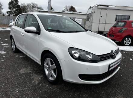 Volkswagen - Golf