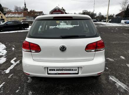 Volkswagen - Golf