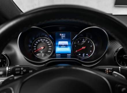 Mercedes-Benz - V-class