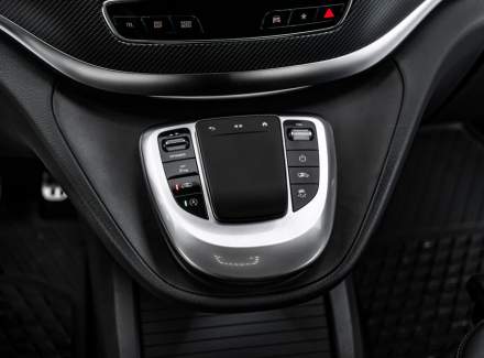 Mercedes-Benz - V-class