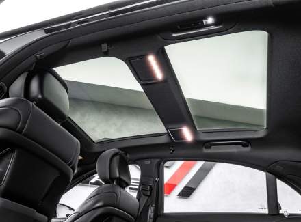 Mercedes-Benz - S-class