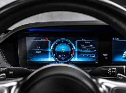 Mercedes-Benz - S-class