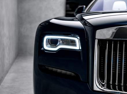 Rolls-Royce - Dawn