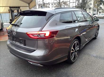 Opel - Insignia