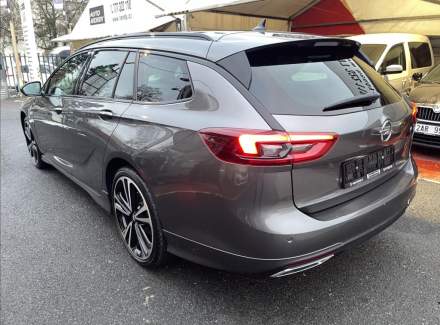 Opel - Insignia