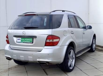 Mercedes-Benz - M-class