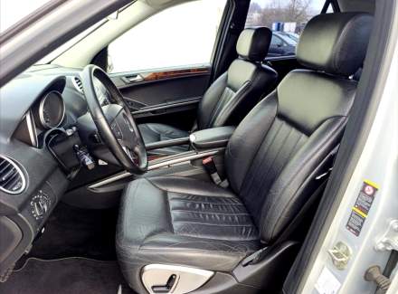 Mercedes-Benz - M-class