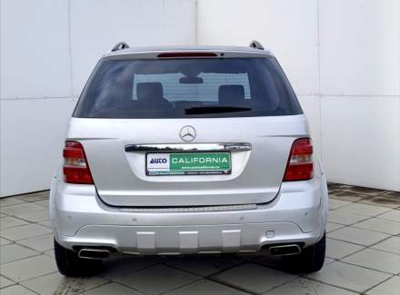 Mercedes-Benz - M-class