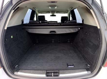 Mercedes-Benz - M-class