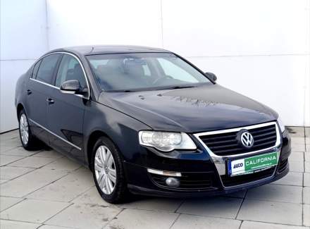Volkswagen - Passat