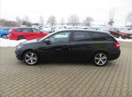 Peugeot - 308
