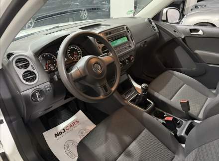 Volkswagen - Tiguan