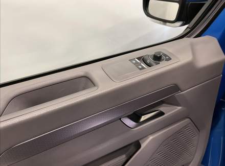 Volkswagen - Caravelle