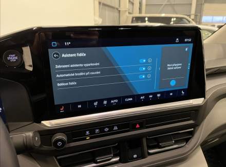 Volkswagen - Caravelle