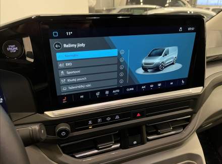 Volkswagen - Caravelle