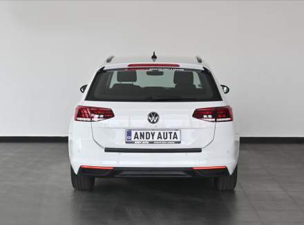 Volkswagen - Passat