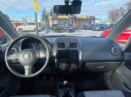 Suzuki - SX4