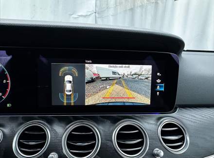 Mercedes-Benz - E-class