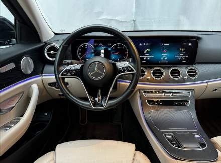 Mercedes-Benz - E-class