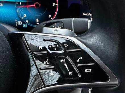 Mercedes-Benz - E-class