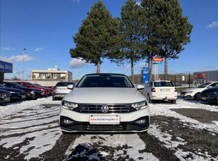 Volkswagen - Passat