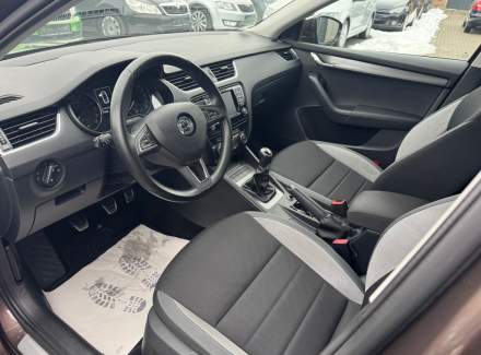 Škoda - Octavia